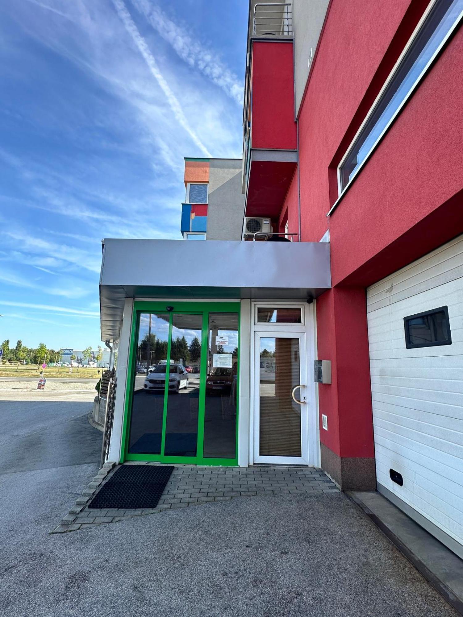 Hotel Muza Kosice Exterior photo